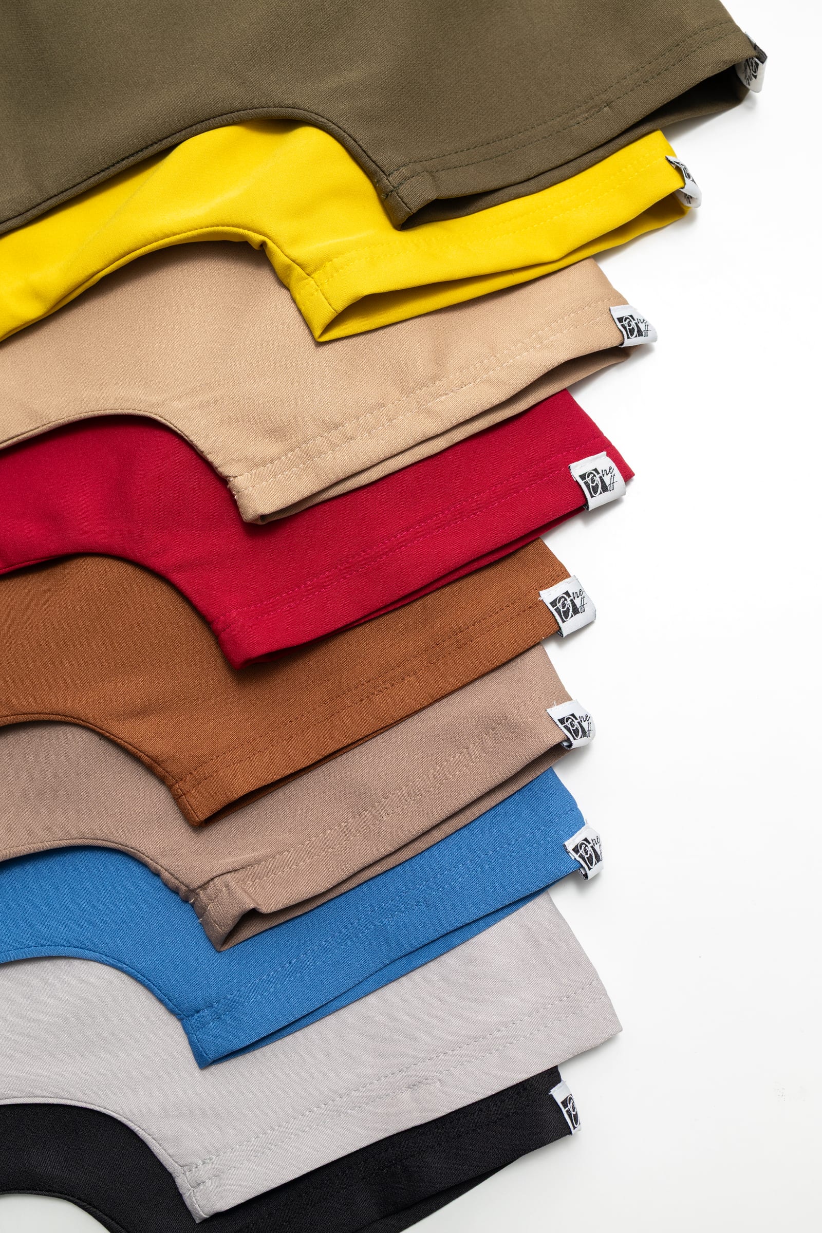 Tous les coloris — Édition complète ONE OFF